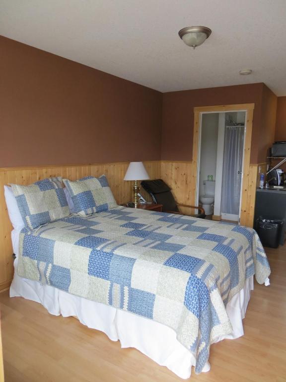 Fort Motel Fort Macleod Habitación foto