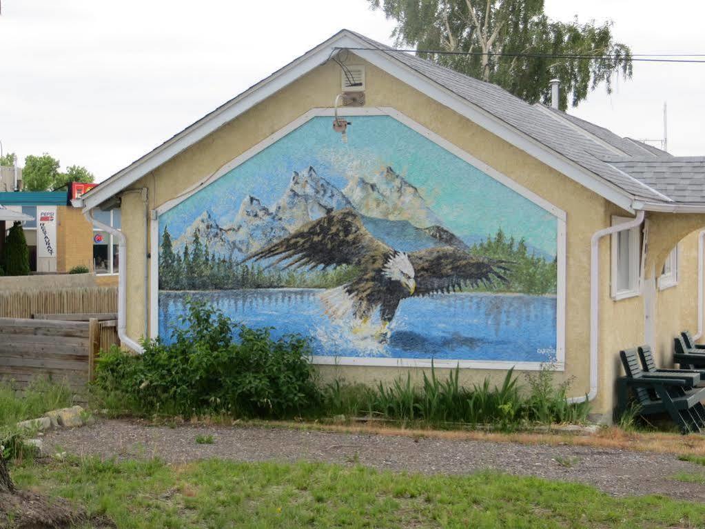 Fort Motel Fort Macleod Exterior foto